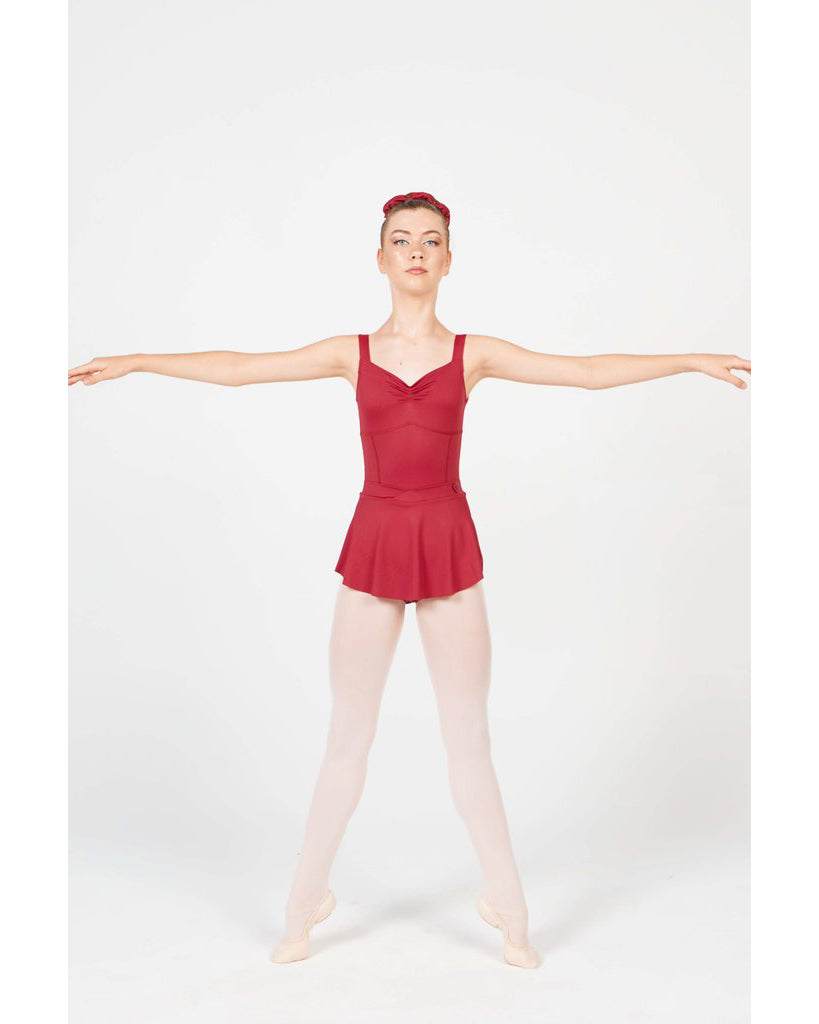 Claudia Dean, Royal Ballet  Dance outfits, Dance photography